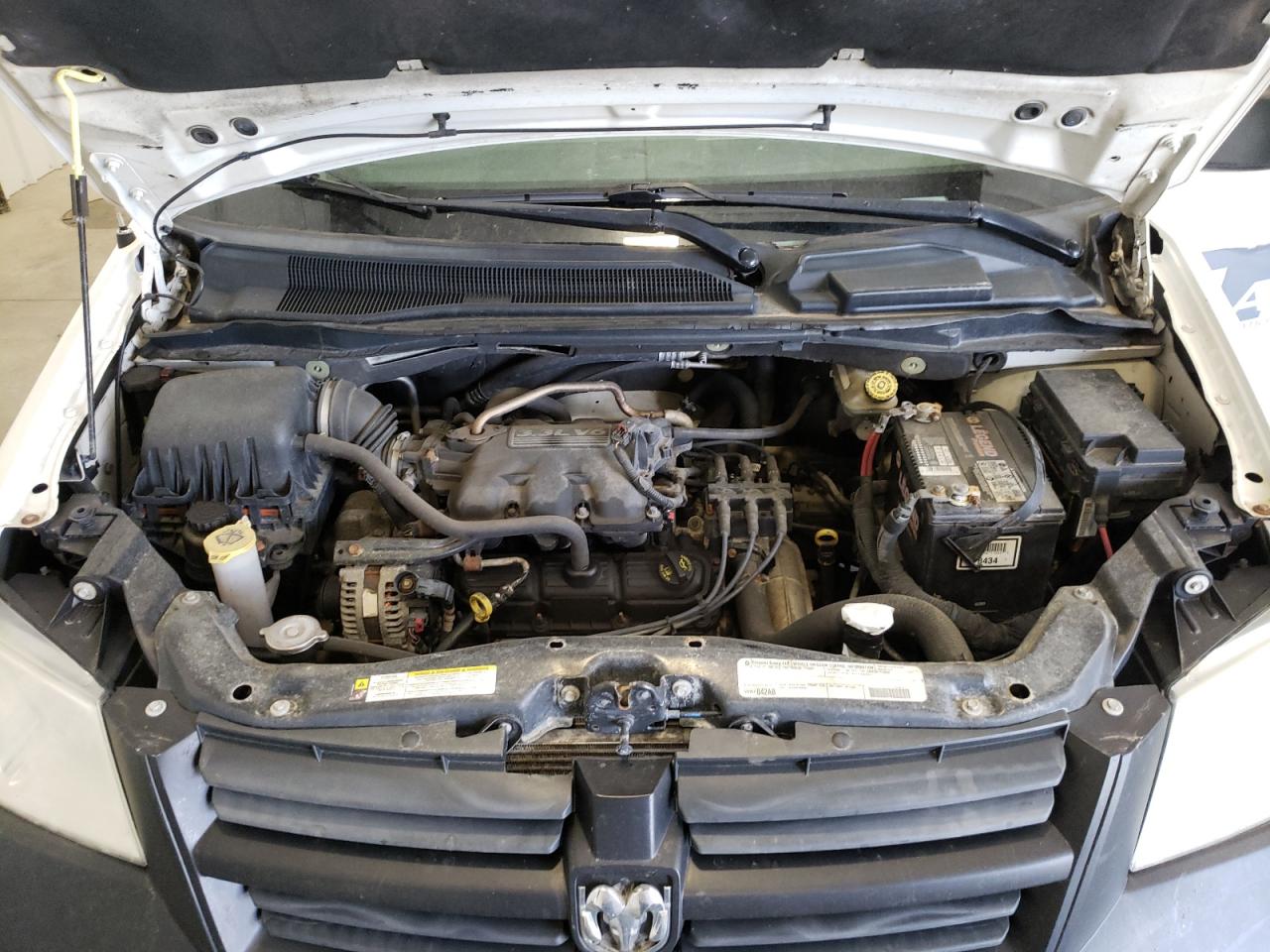 Photo 7 from auction – 2010 DODGE GRAND CARA with VIN 2D4RN4DE4AR439475
