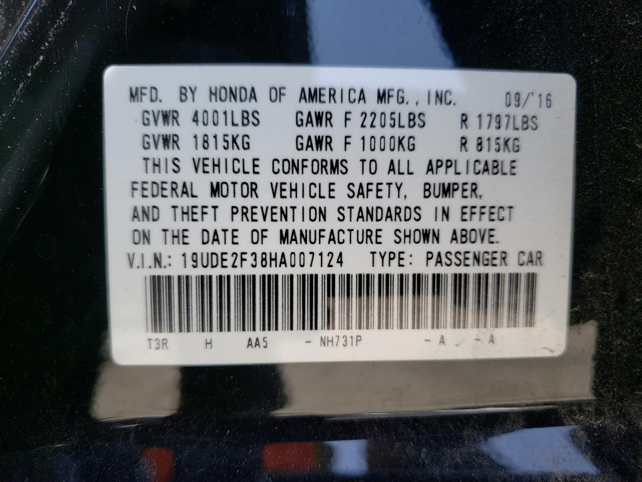 Photo 10 from auction – 2017 ACURA ILX BASE W with VIN 19UDE2F38HA007124