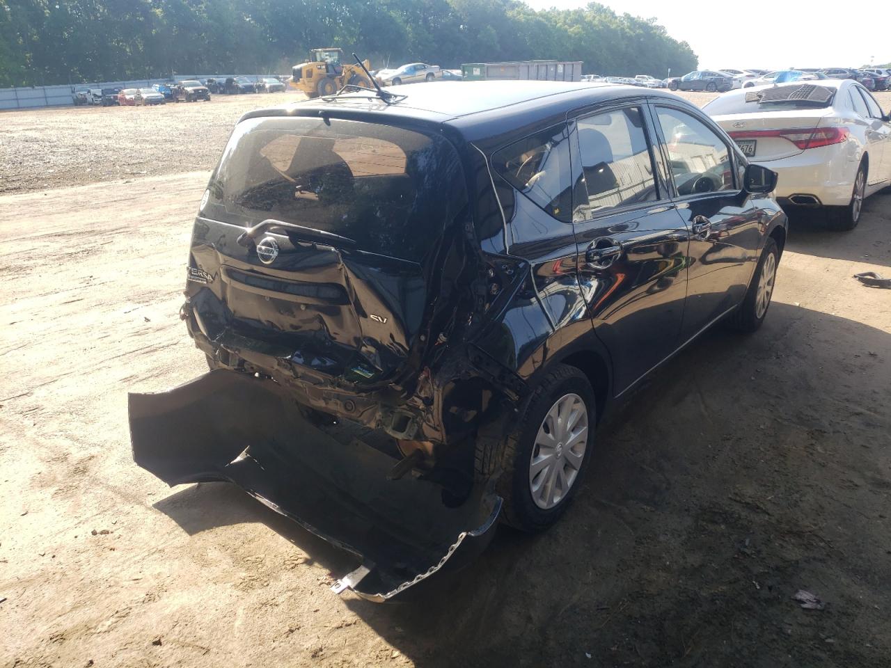 Photo 4 from auction – 2015 NISSAN VERSA NOTE with VIN 3N1CE2CP7FL402664