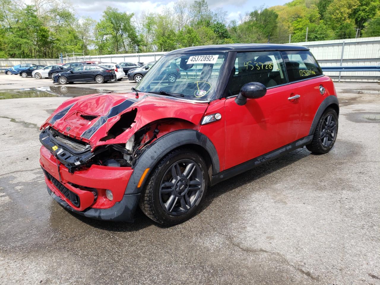 Photo 2 from auction – 2011 MINI COOPER S with VIN WMWSV3C53BTY23782