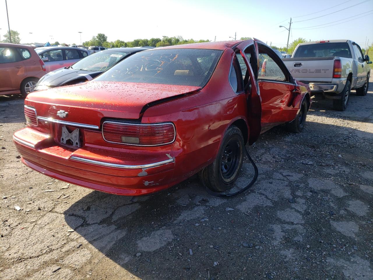 Photo 4 from auction – 1996 CHEVROLET CAPRICE / with VIN 1G1BL52P3TR151740