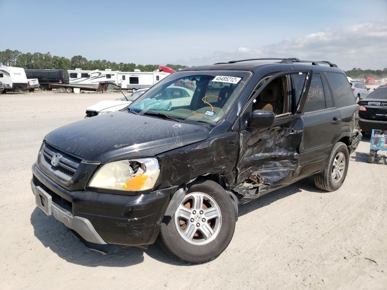 Photo 2 from auction – 2004 HONDA PILOT EXL with VIN 2HKYF18724H605056