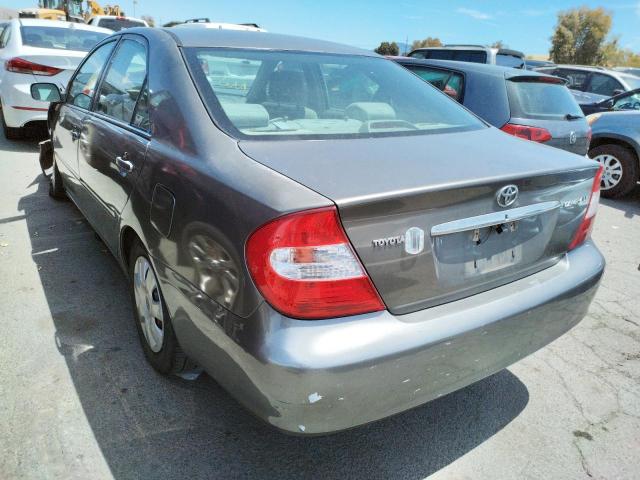 Photo 3 from auction – 2004 TOYOTA CAMRY LE with VIN 4T1BE32K04U829848