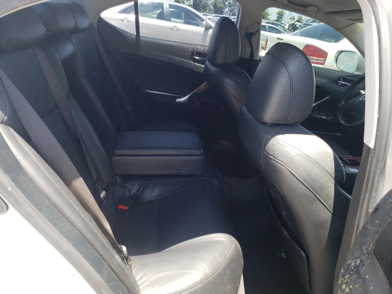 Photo 6 from auction – 2007 LEXUS IS 250 with VIN JTHCK262475009811