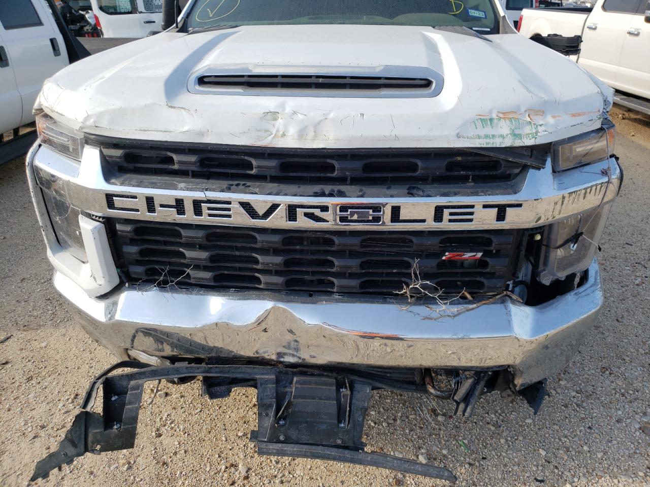 Photo 7 from auction – 2022 CHEVROLET SILVERADO with VIN 1GC4YNEY7NF179597