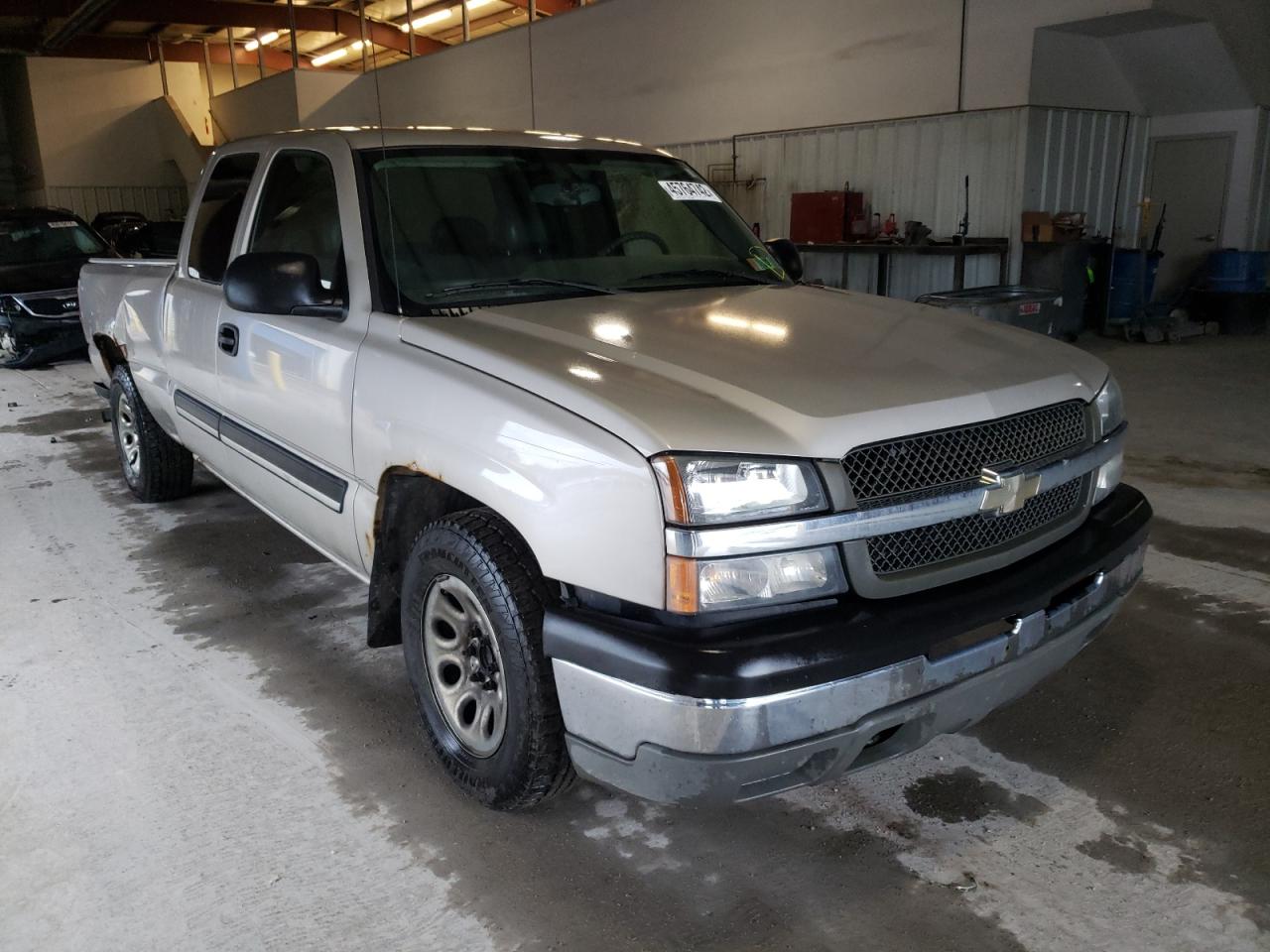 Photo 14 from auction – 2005 CHEVROLET SILVERADO with VIN 1GCEC19ZX5Z183169