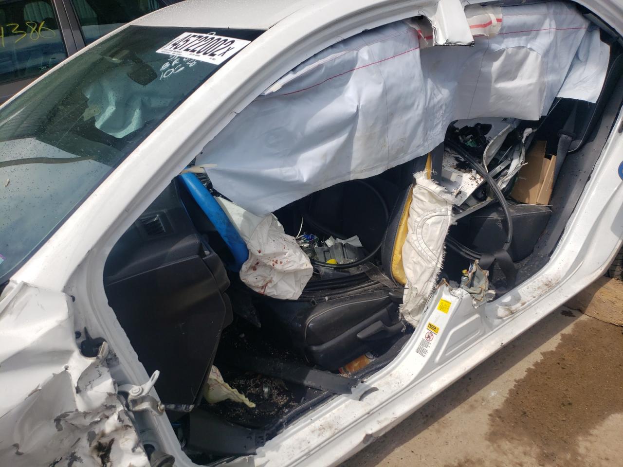 Photo 10 from auction – 2014 TOYOTA COROLLA L with VIN 2T1BURHEXEC106812