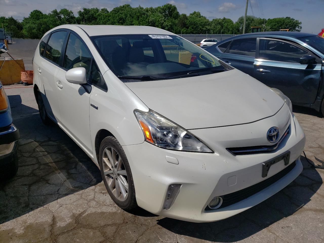 TOYOTA PRIUS V 2014 with VIN JTDZN3EU0EJ000362 - Photo from auction