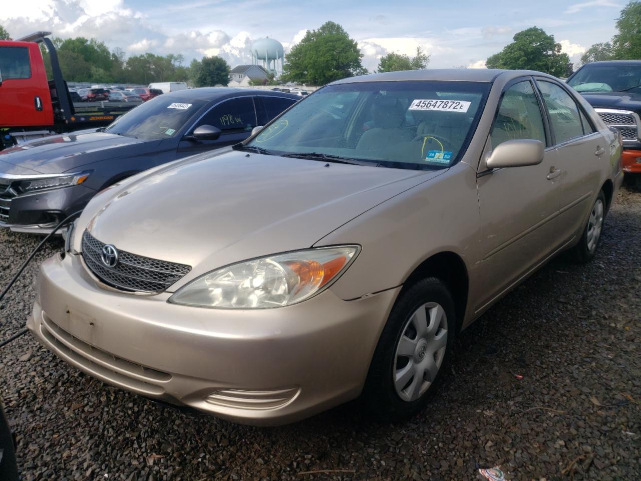 Photo 2 from auction – 2002 TOYOTA CAMRY LE with VIN 4T1BE32KX2U094681