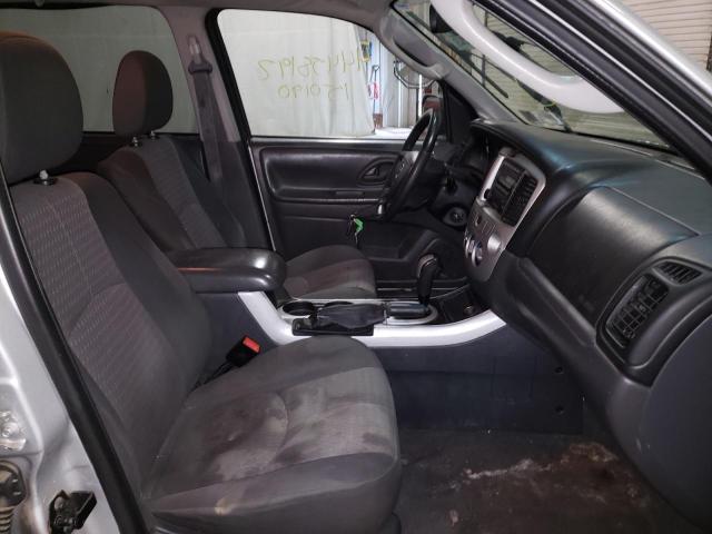 Photo 5 from auction – 2005 MAZDA TRIBUTE I with VIN 4F2YZ02Z55KM37878
