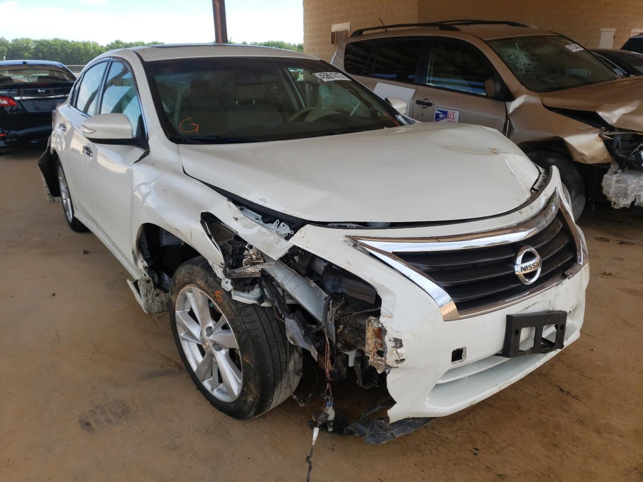 NISSAN ALTIMA 2.5 2015 with VIN 1N4AL3AP1FN907401 - Photo from auction