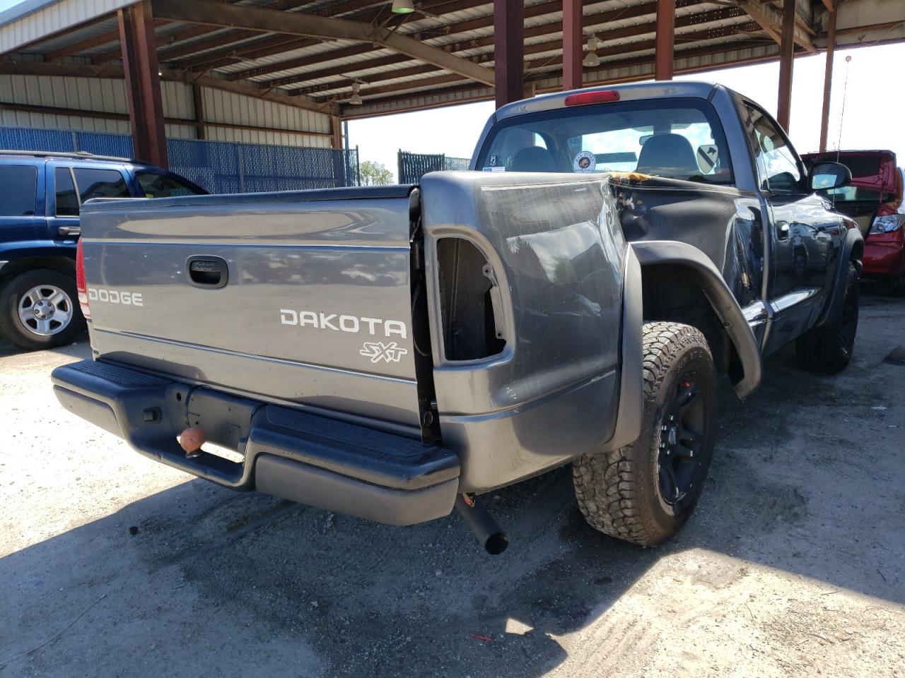 Foto 4 de la subasta – 2004 DODGE DAKOTA SXT con VIN 1D7FL16K44S537180