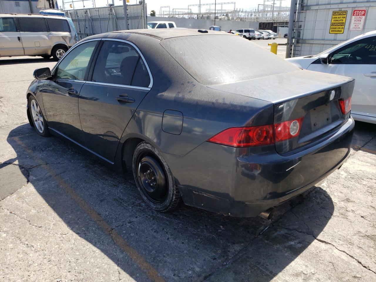 Photo 3 from auction – 2005 ACURA TSX with VIN JH4CL96855C015538