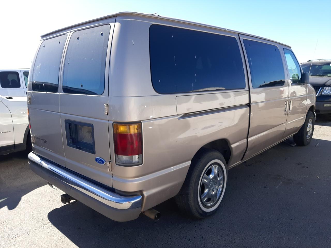 Photo 4 from auction – 1993 FORD ECONOLINE with VIN 1FMEE11H6PHA77710