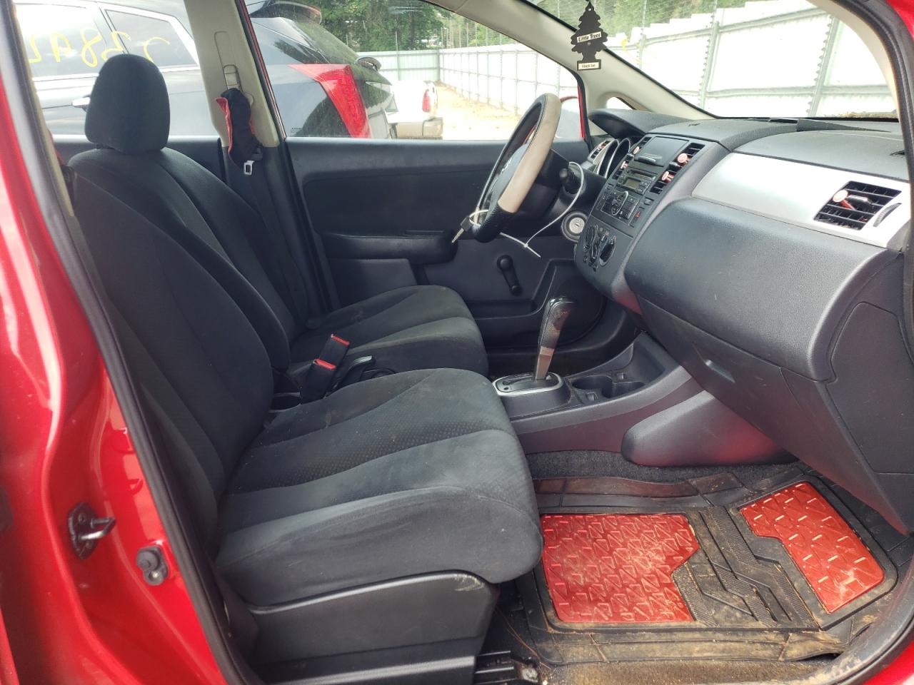 Photo 5 from auction – 2010 NISSAN VERSA S with VIN 3N1BC1CP9AL380882