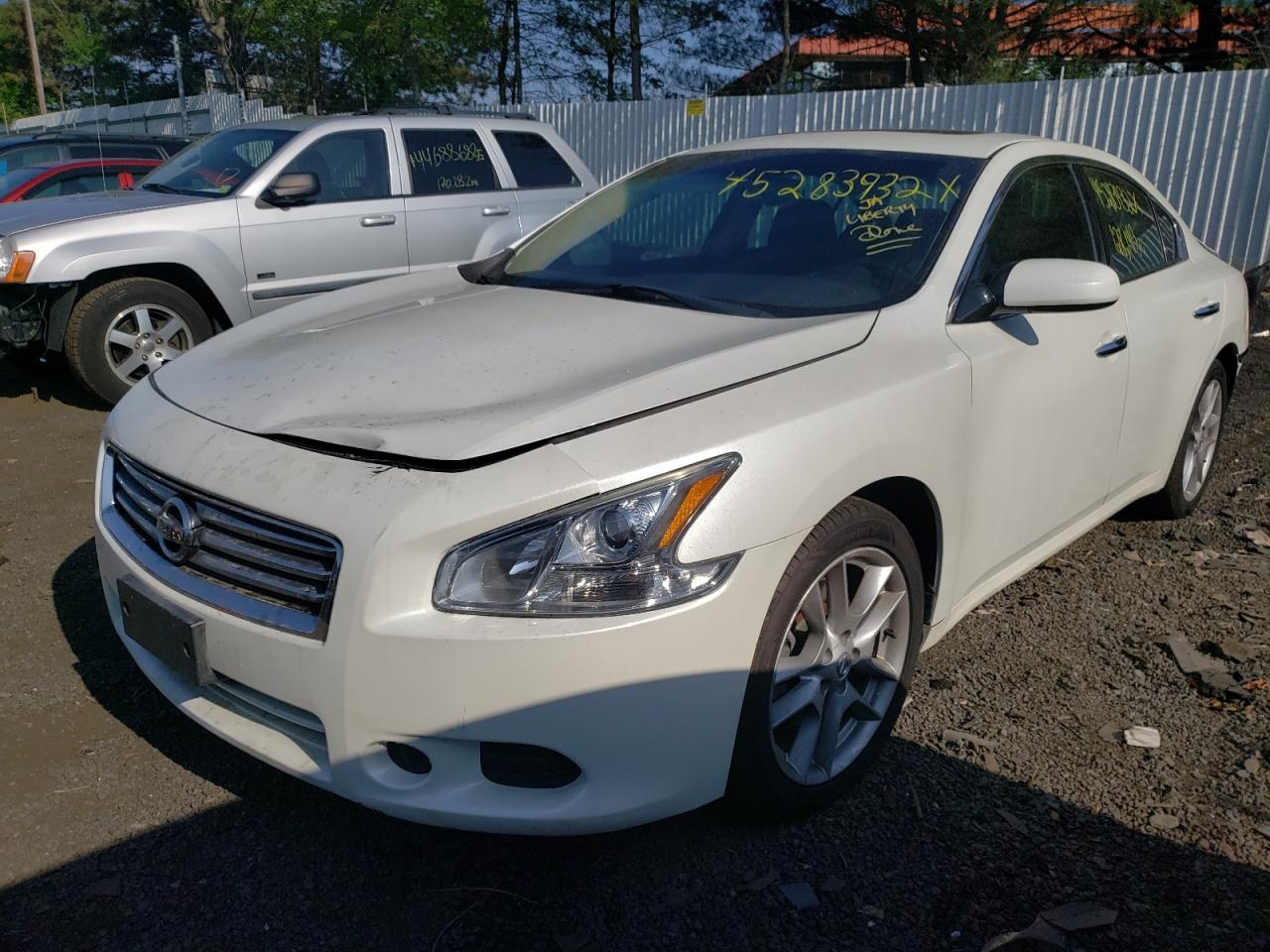 Photo 2 from auction – 2014 NISSAN MAXIMA S with VIN 1N4AA5AP8EC466507