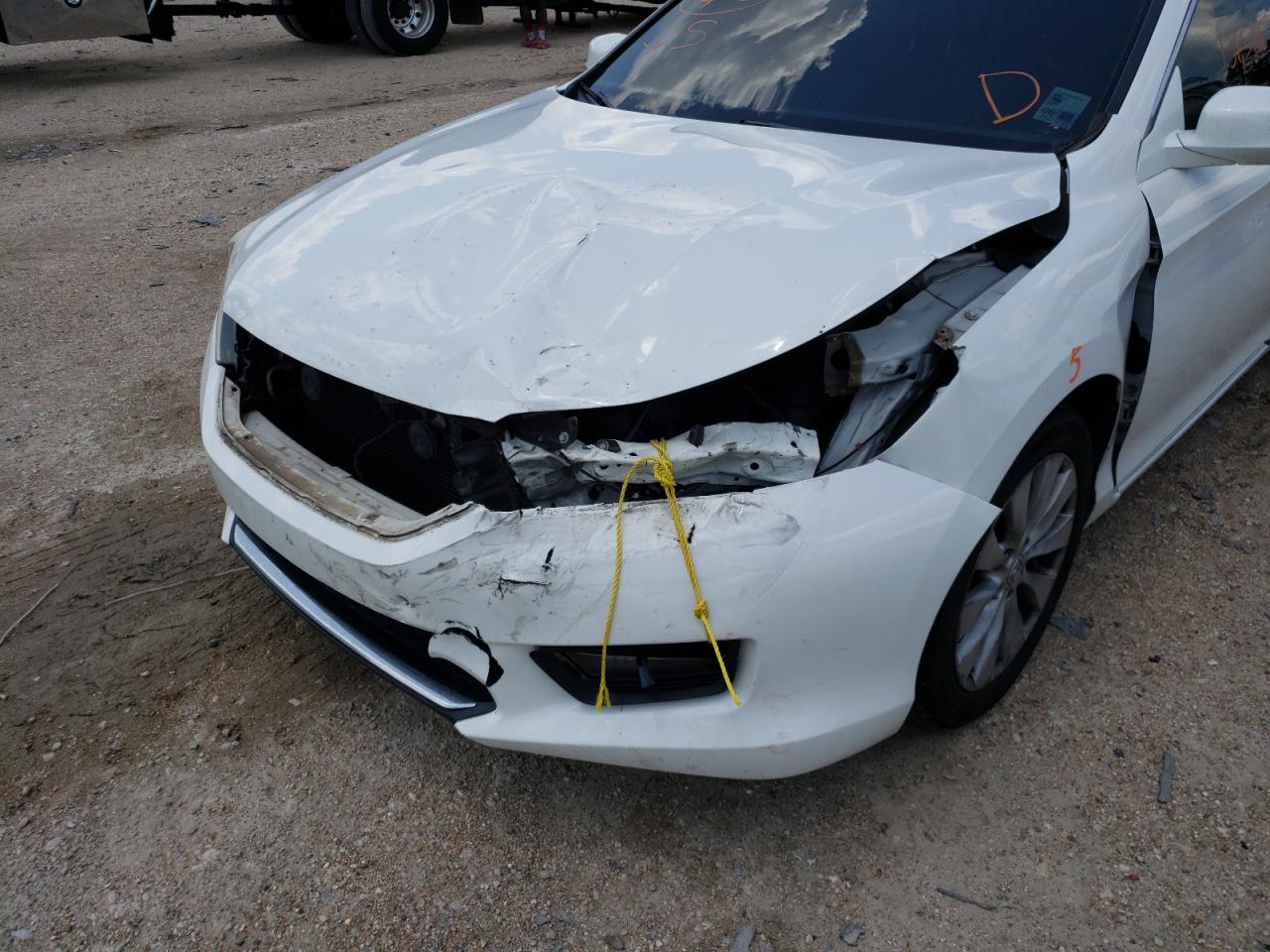 Photo 9 from auction – 2014 HONDA ACCORD EXL with VIN 1HGCR3F85EA024296