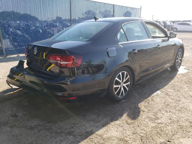 Photo 4 from auction – 2017 VOLKSWAGEN JETTA SE with VIN 3VWDB7AJ3HM383353