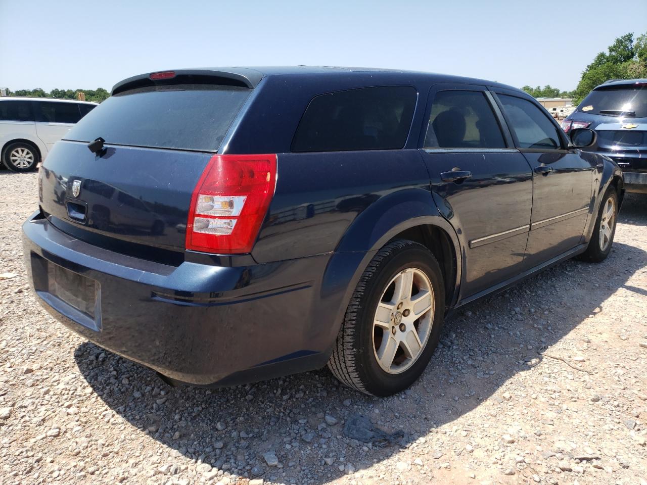 Photo 4 from auction – 2007 DODGE MAGNUM SXT with VIN 2D4FV47V07H831575