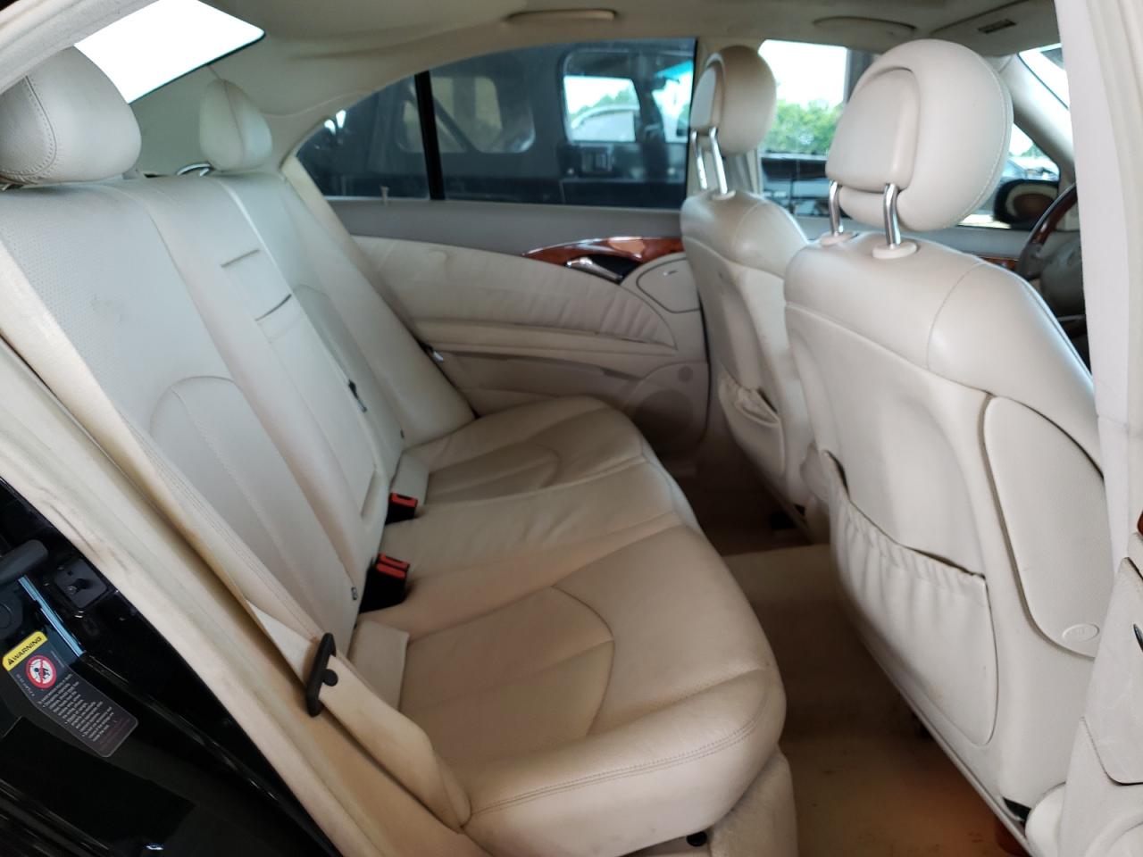 Photo 6 from auction – 2004 MERCEDES-BENZ E 320 with VIN WDBUF65J54A437575
