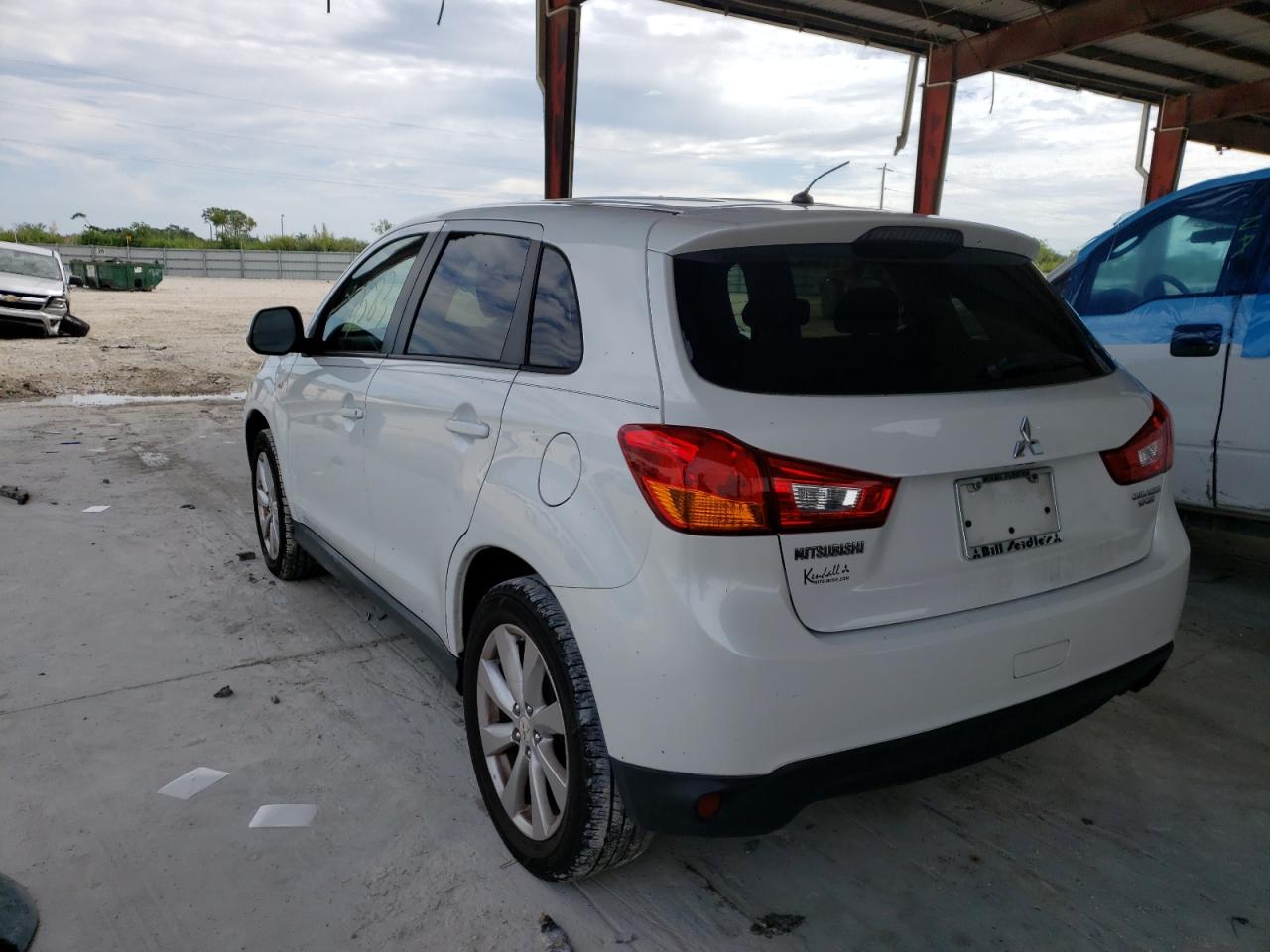 Photo 3 from auction – 2014 MITSUBISHI OUTLANDER with VIN 4A4AP3AU2EE029165