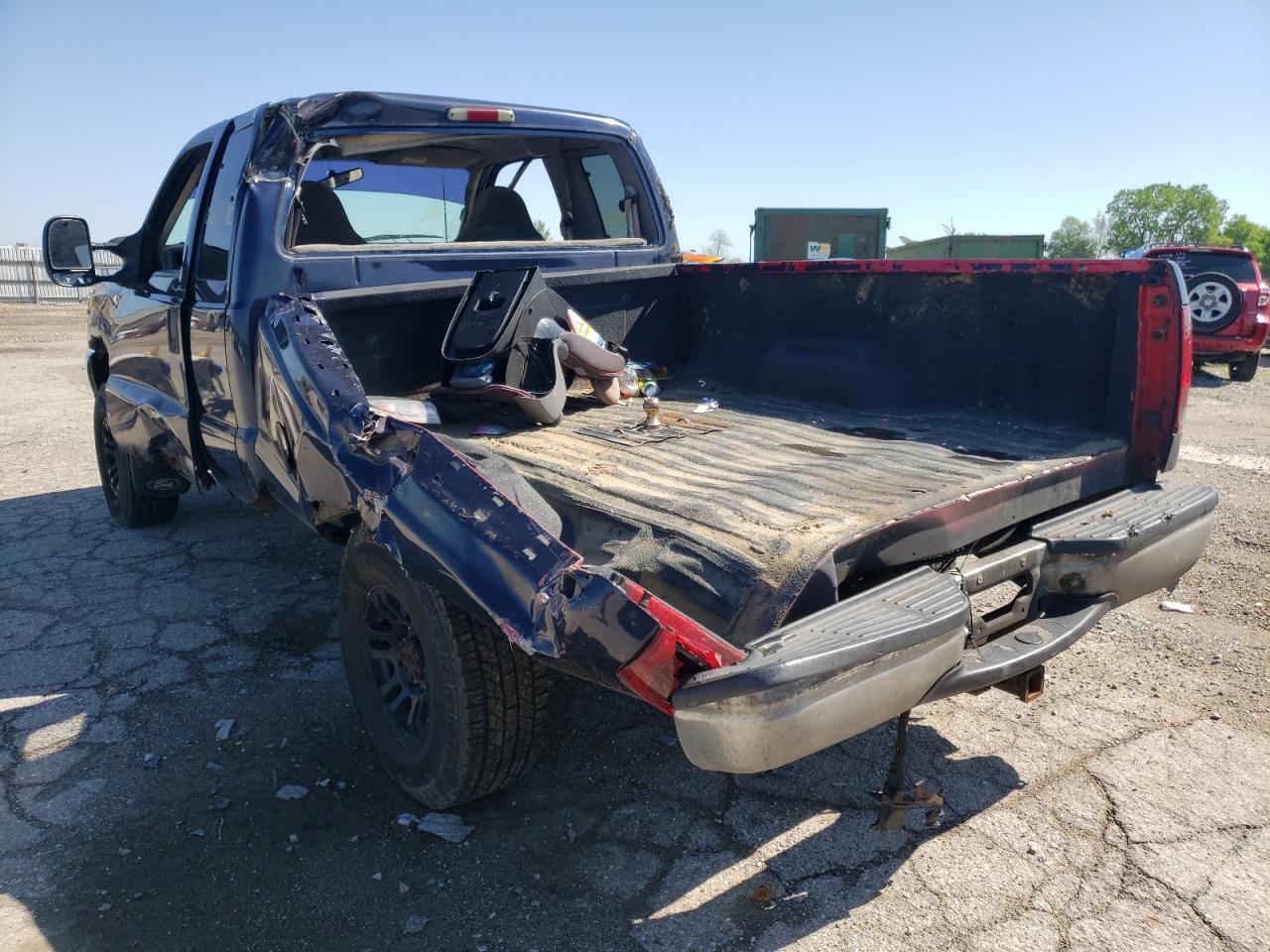 Photo 3 from auction – 2001 FORD F250 SUPER with VIN 1FTNX21F61EA22556