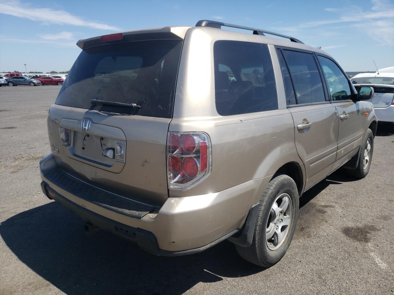 Photo 4 from auction – 2006 HONDA PILOT EX with VIN 5FNYF28746B008286