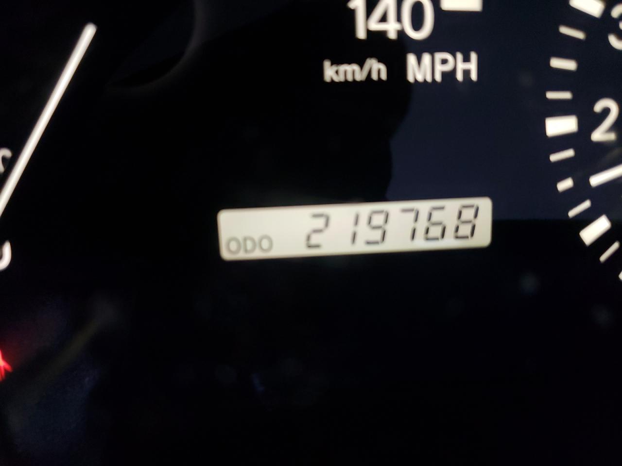Photo 8 from auction – 2000 LEXUS RX 300 with VIN JT6HF10U6Y0111939