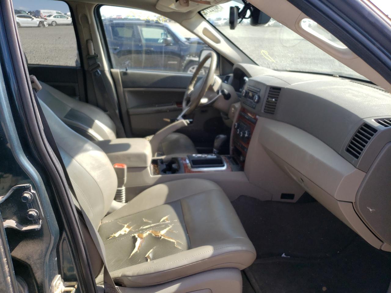 Photo 5 from auction – 2006 JEEP GRAND CHER with VIN 1J4HS58N66C103595