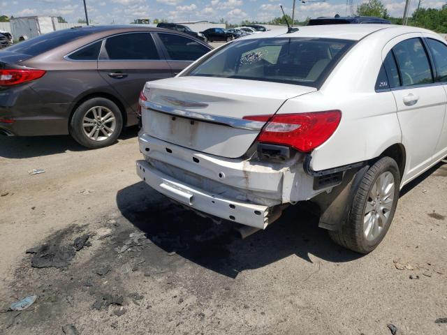 Photo 9 from auction – 2013 CHRYSLER 200 LX with VIN 1C3CCBAB7DN646522