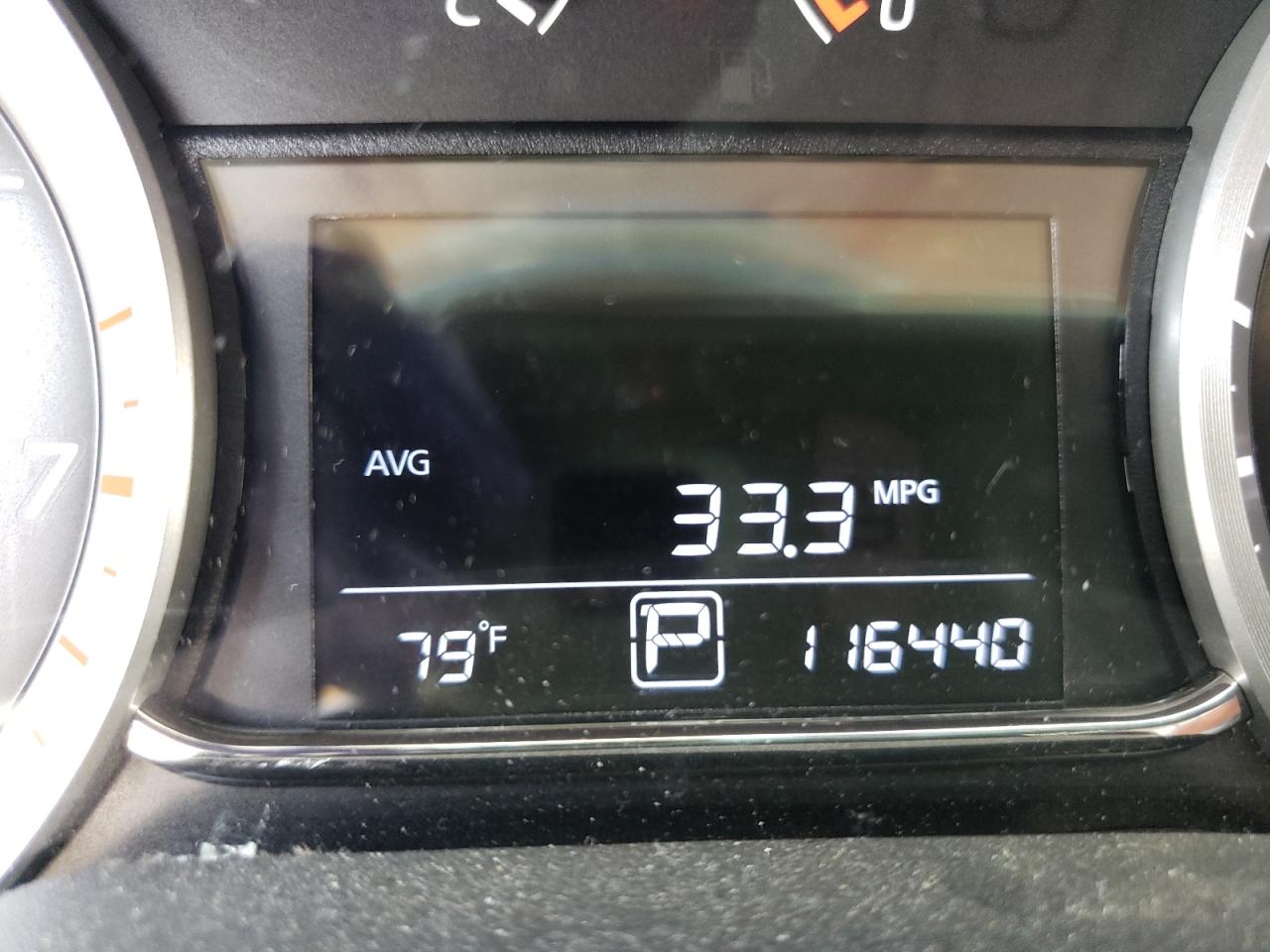 Photo 8 from auction – 2015 NISSAN SENTRA S with VIN 3N1AB7AP1FY218680