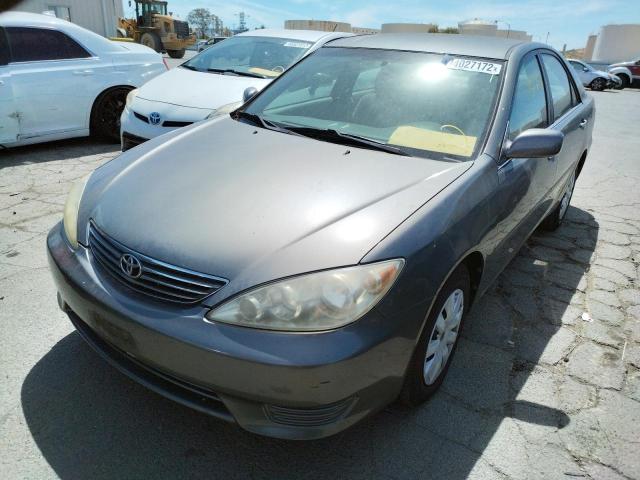 Photo 2 from auction – 2005 TOYOTA CAMRY with VIN 4T1BE32K65U589285