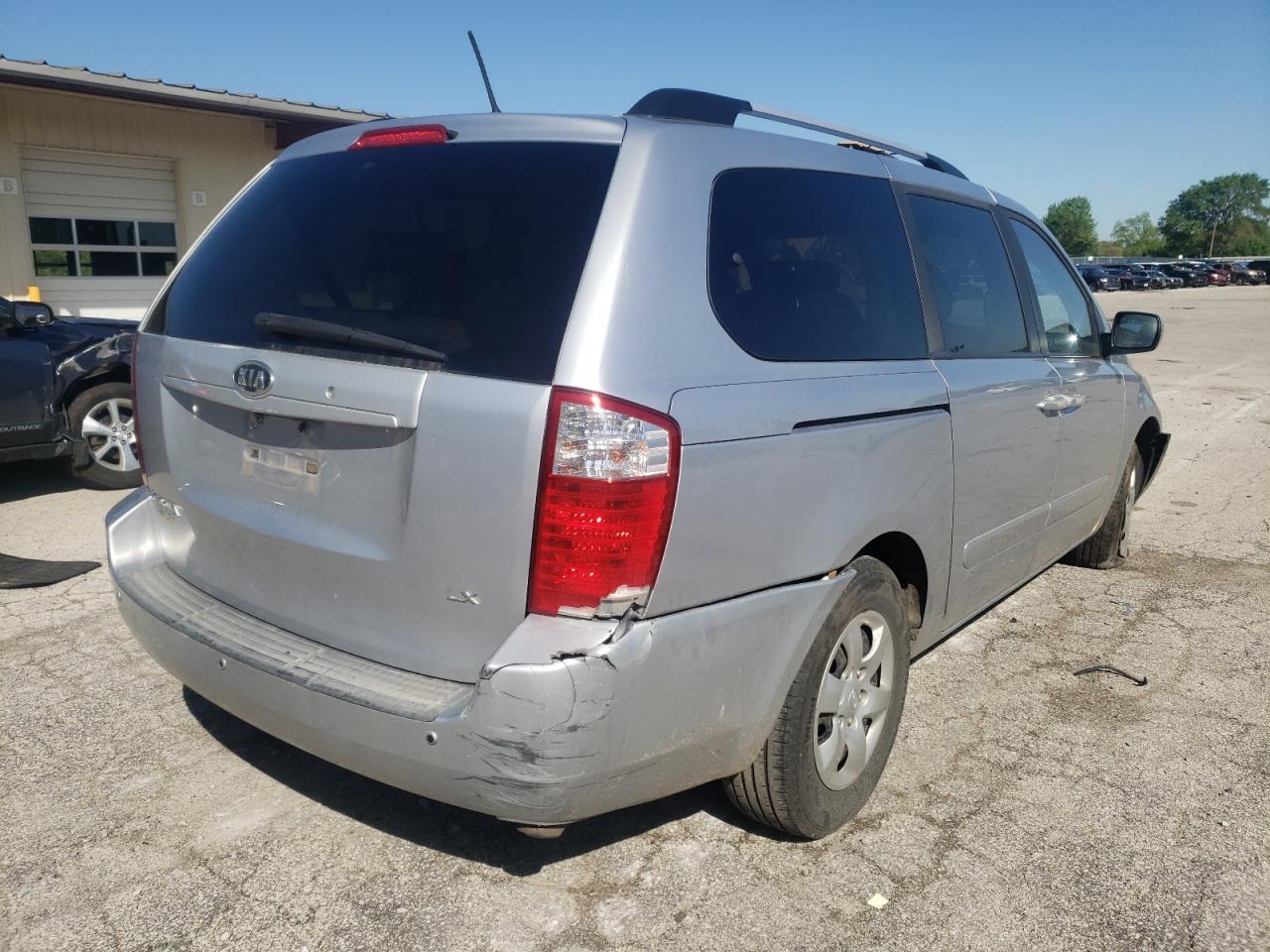 Photo 4 from auction – 2009 KIA SEDONA EX with VIN KNDMB233596315433