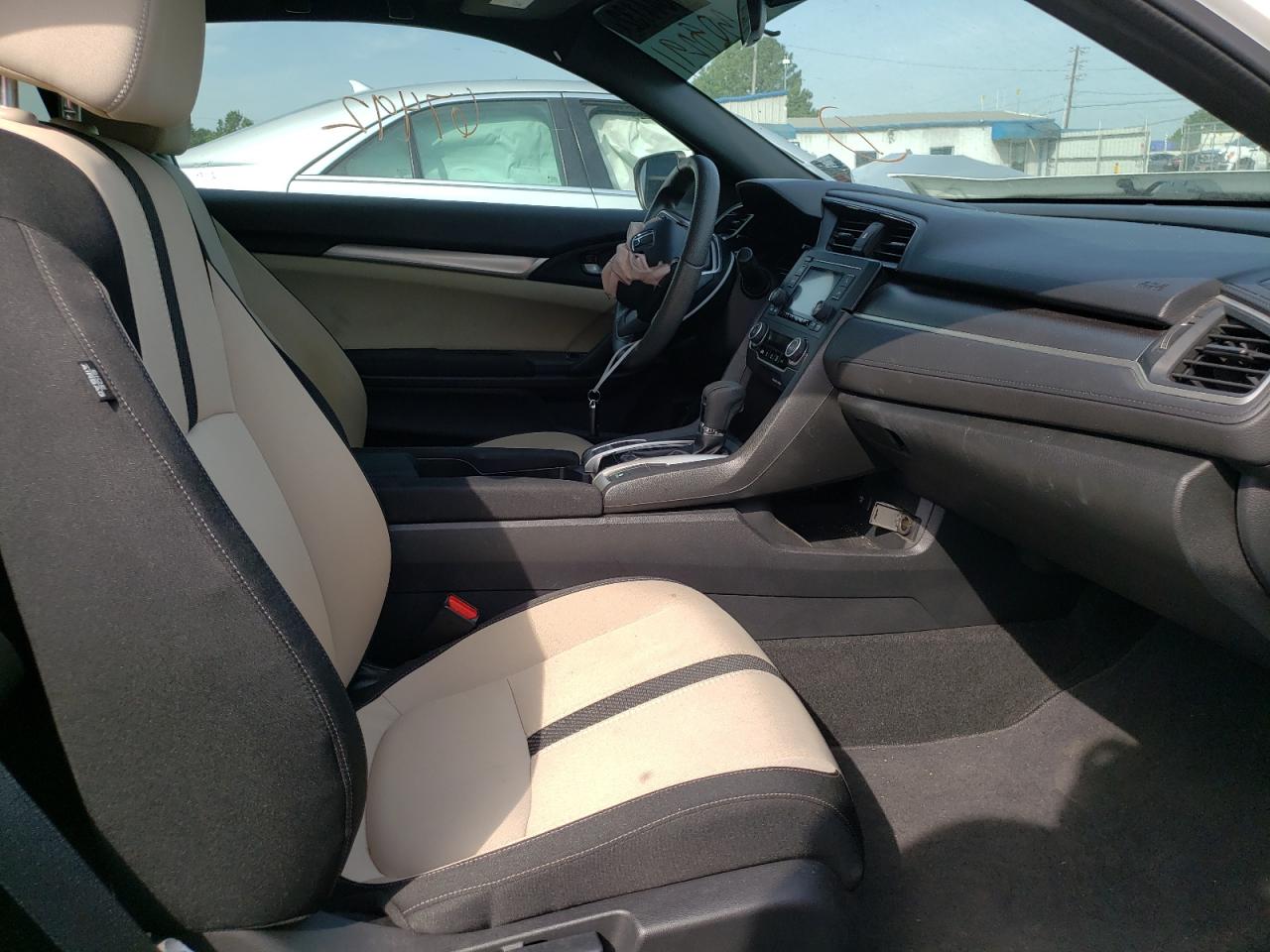 Photo 5 from auction – 2016 HONDA CIVIC LX with VIN 2HGFC4B01GH308291