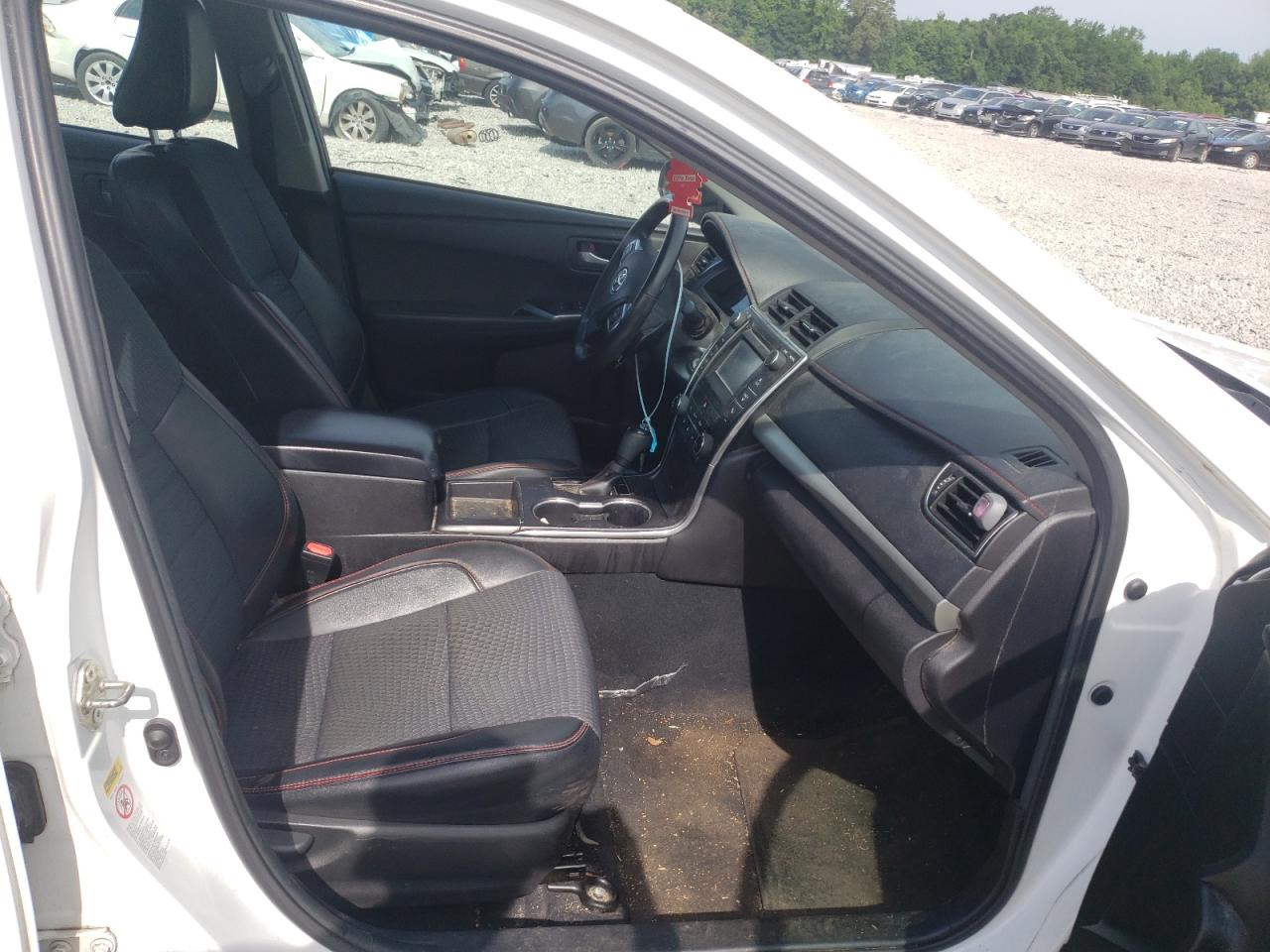Photo 19 from auction – 2015 TOYOTA CAMRY LE with VIN 4T1BF1FK5FU030517