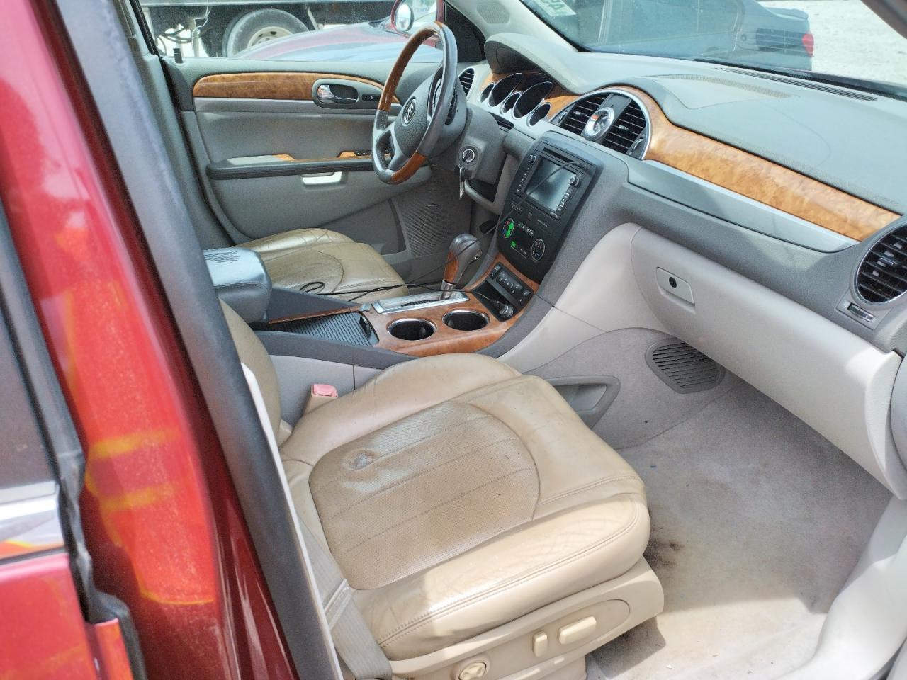 Photo 5 from auction – 2011 BUICK ENCLAVE CX with VIN 5GAKRCED4BJ333506