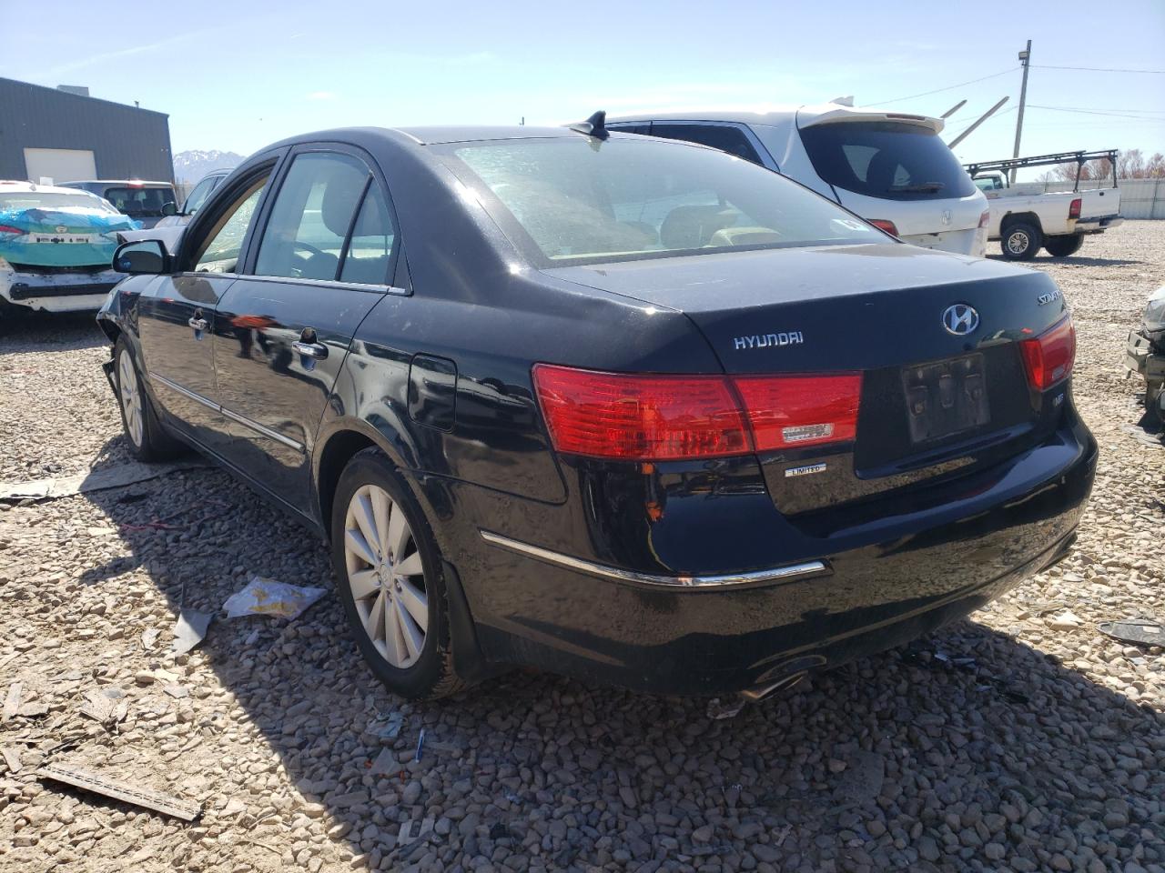 Photo 3 from auction – 2010 HYUNDAI SONATA SE with VIN 5NPEU4AF6AH630341