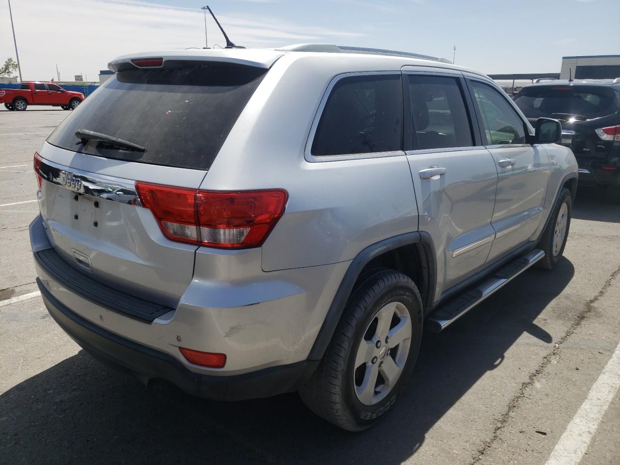 Photo 4 from auction – 2011 JEEP GRAND CHER with VIN 1J4RS4GG5BC615604