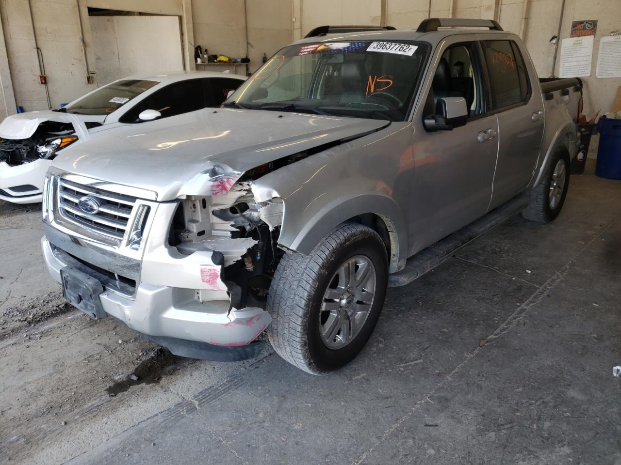 Photo 9 from auction – 2010 FORD EXPLORER S with VIN 1FMEU3DE5AUF05491