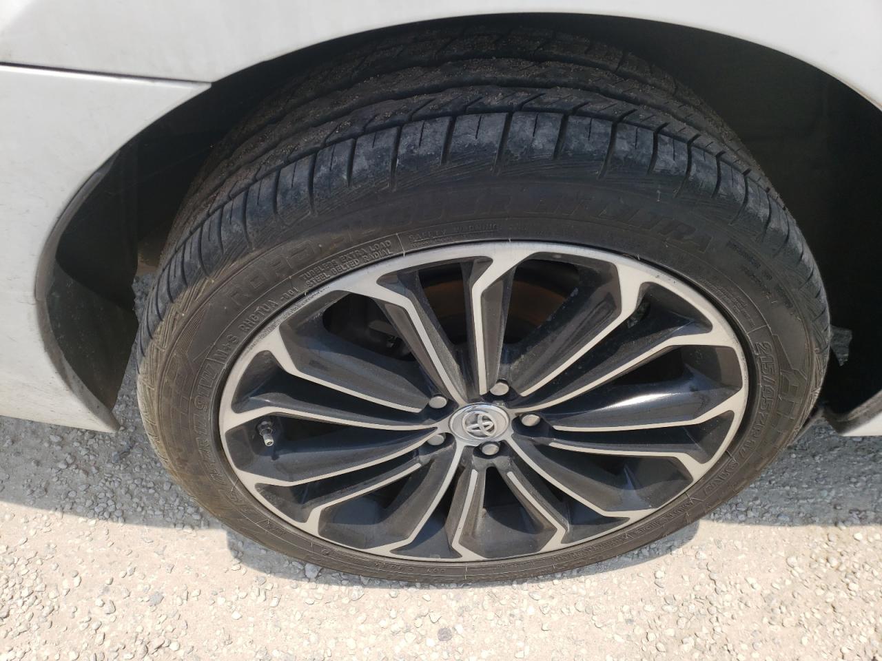 Photo 9 from auction – 2015 TOYOTA COROLLA L with VIN 2T1BURHE4FC444305
