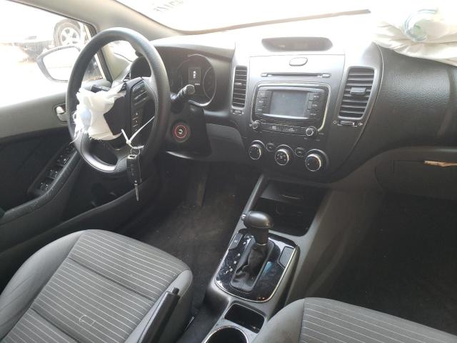 Photo 9 from auction – 2017 KIA FORTE LX with VIN 3KPFL4A70HE094288