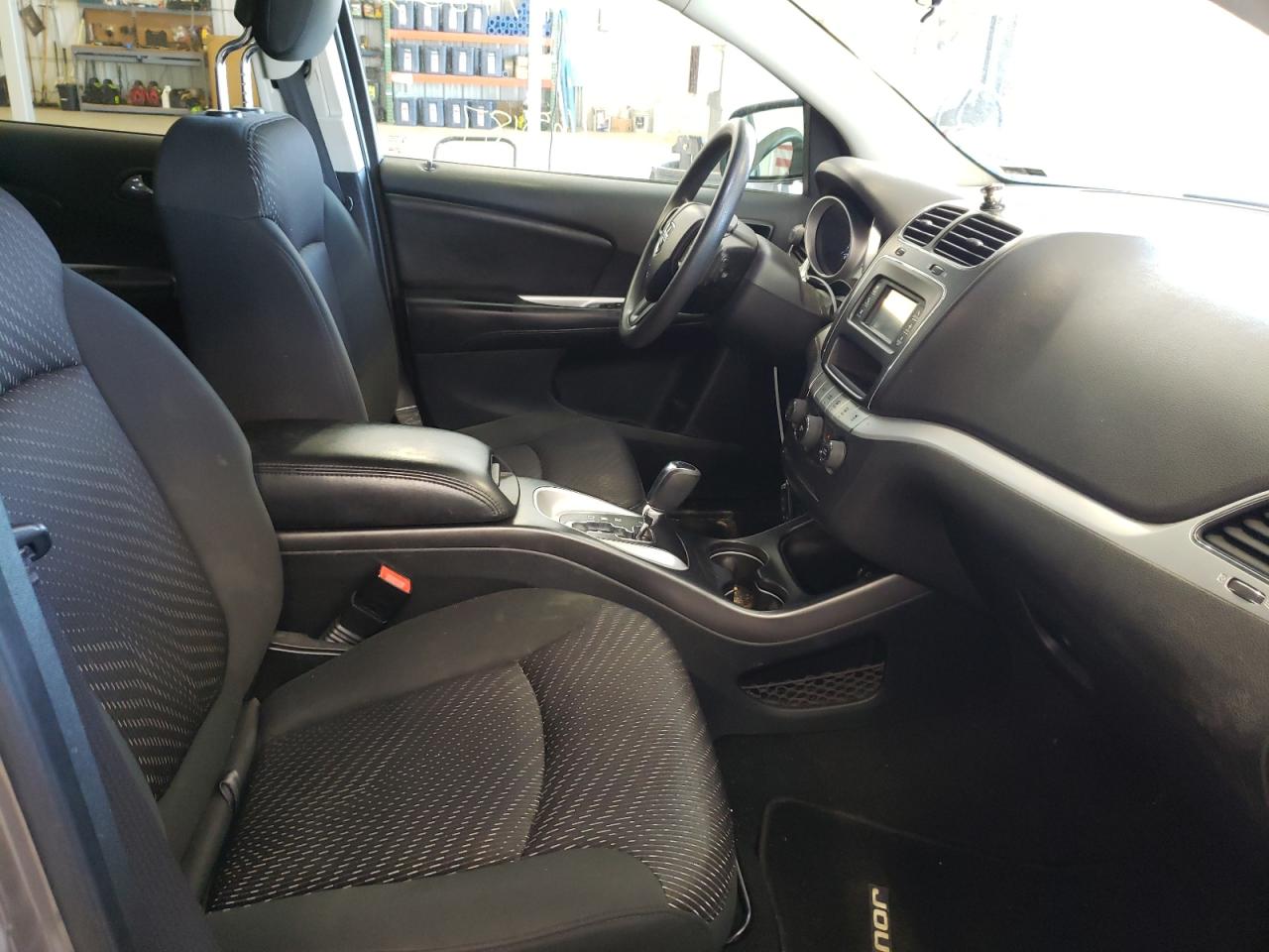 Photo 5 from auction – 2012 DODGE JOURNEY SX with VIN 3C4PDCBG2CT181169