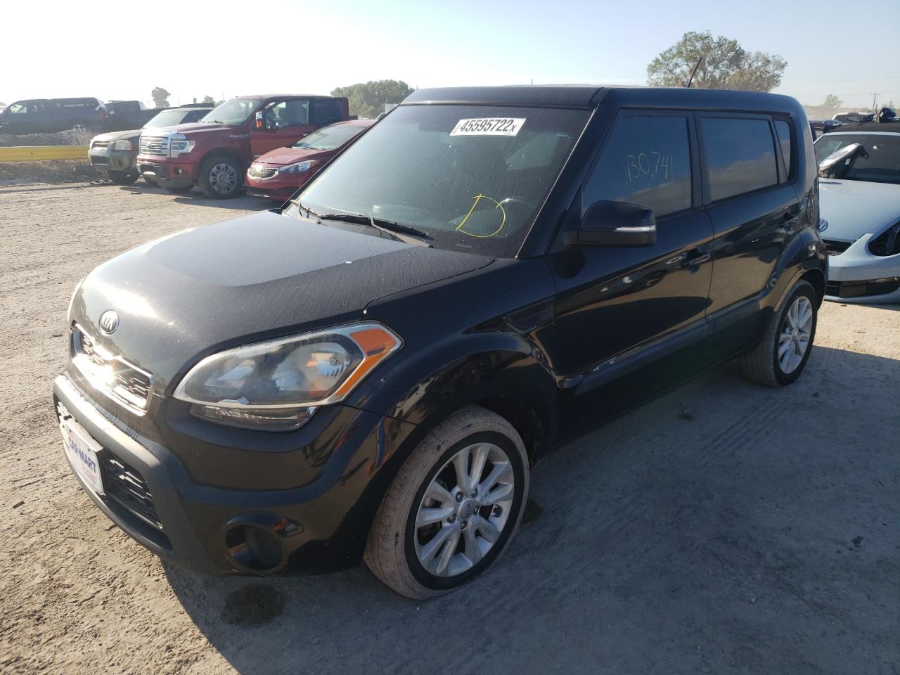 Снимка 2 от търг – 2013 KIA SOUL + с VIN KNDJT2A69D7607568
