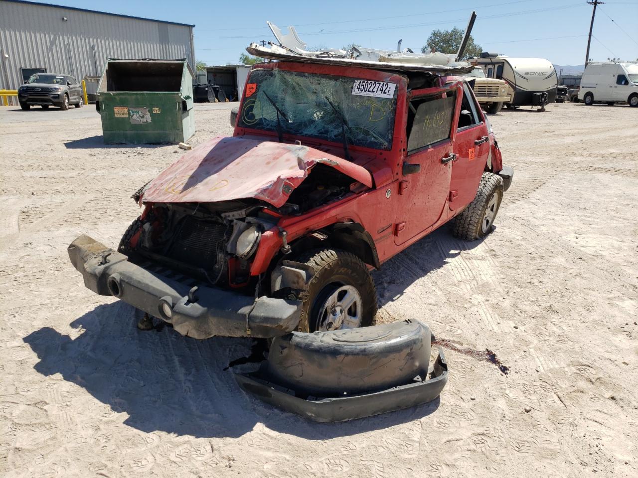 Photo 2 from auction – 2014 JEEP WRANGLER U with VIN 1C4BJWDG3EL261418