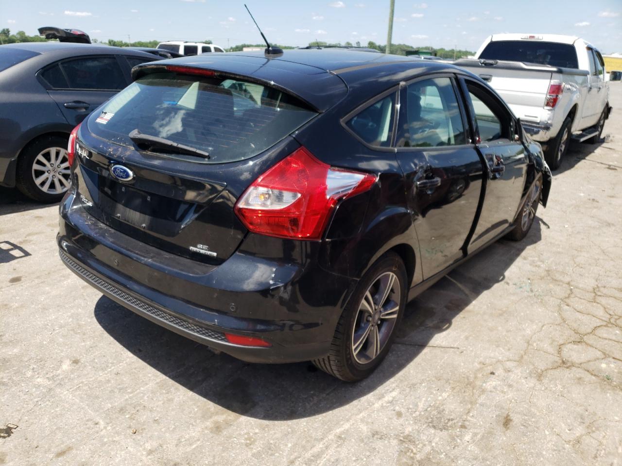 Photo 4 from auction – 2014 FORD FOCUS SE with VIN 1FADP3K26EL348507
