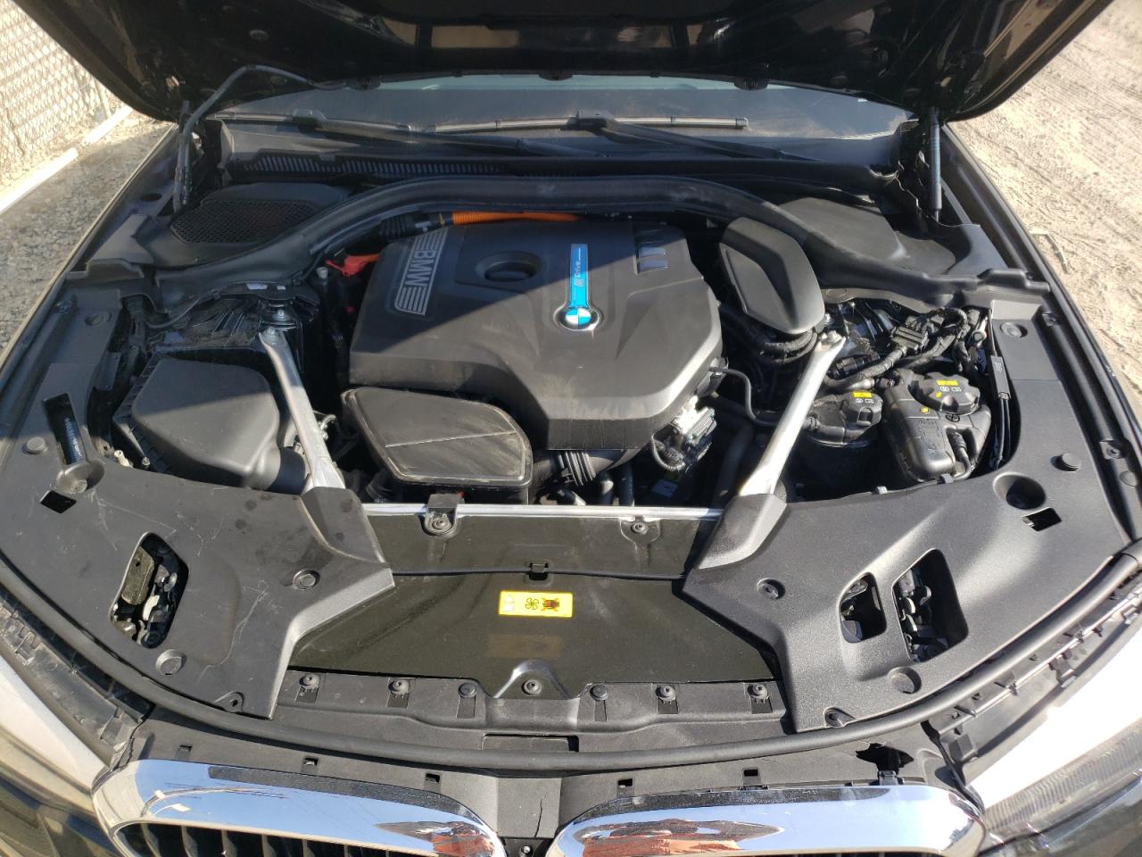Photo 7 from auction – 2019 BMW 530E with VIN WBAJA9C52KB398569