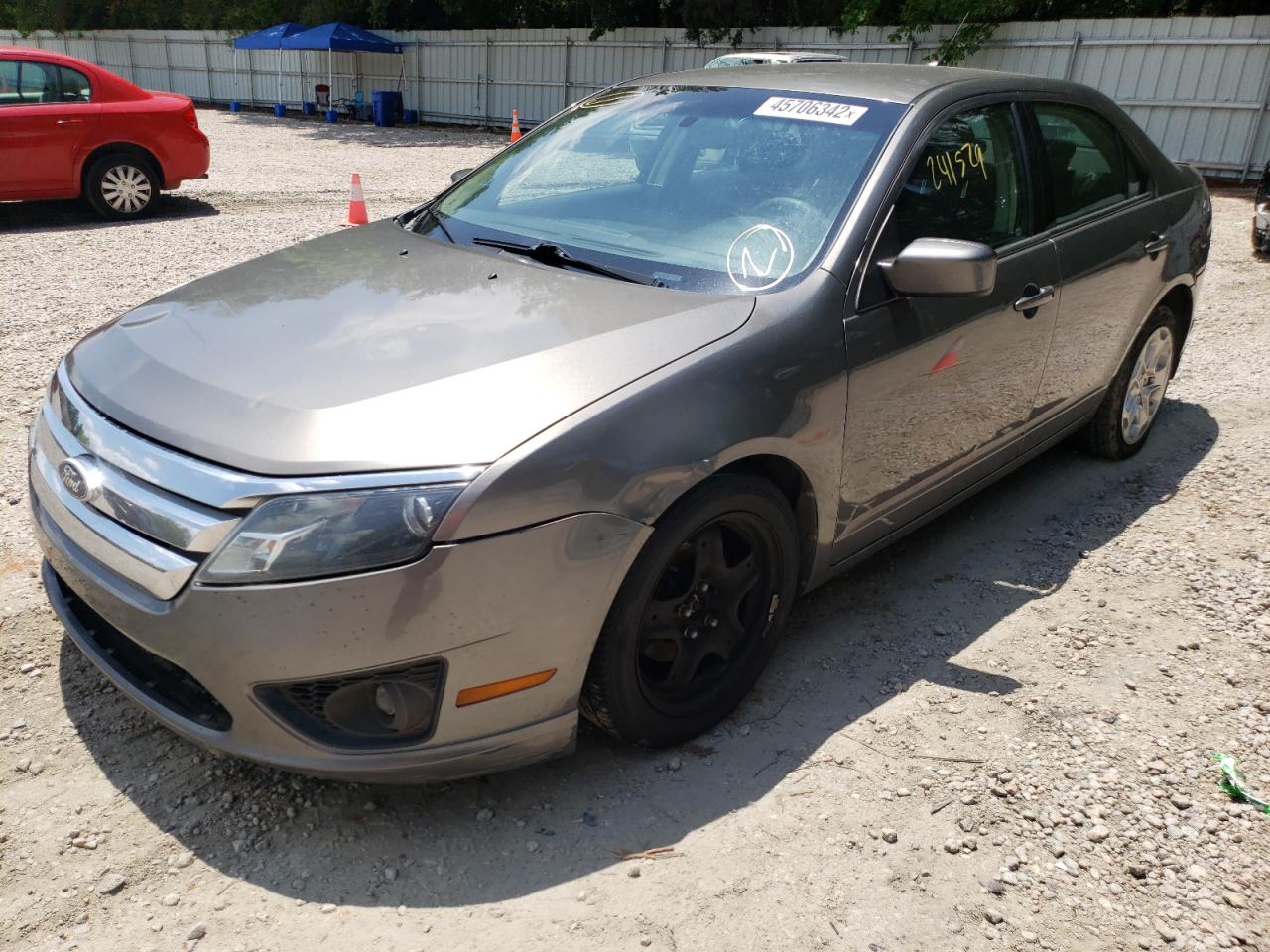 Photo 2 from auction – 2010 FORD FUSION with VIN 3FAHP0HA4AR418421
