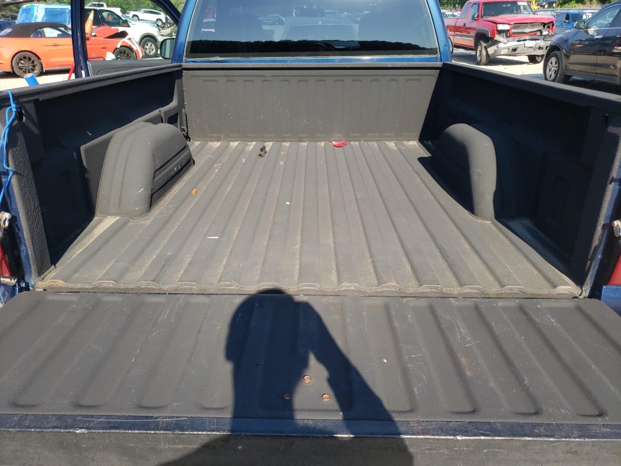 صورة رقم 6 من المزاد - 2000 CHEVROLET SILVERADO مع VIN 1GCEC14T5YZ159255