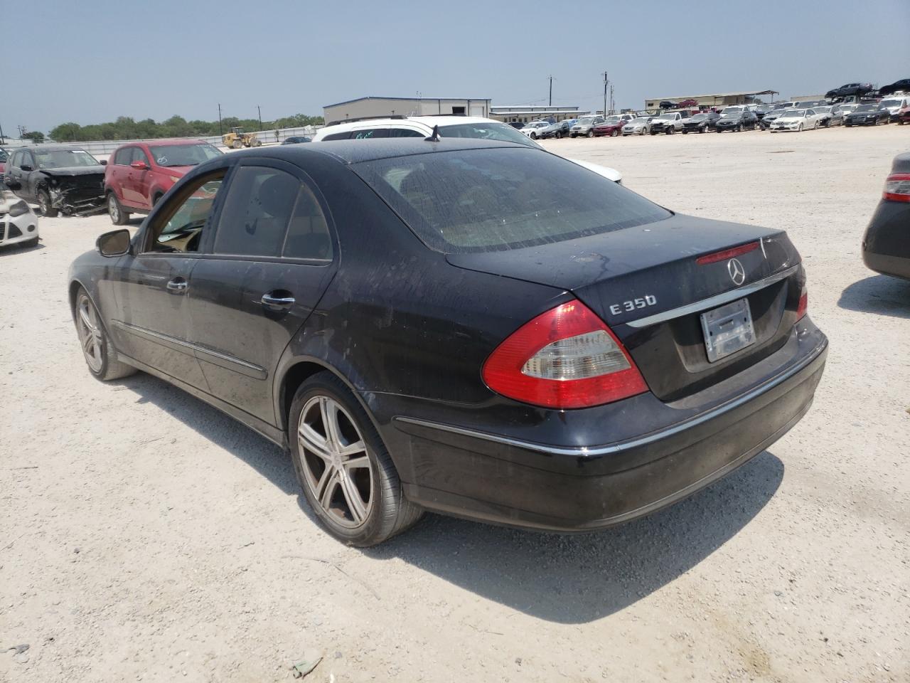 Photo 3 from auction – 2008 MERCEDES-BENZ E 350 with VIN WDBUF56X28B217615