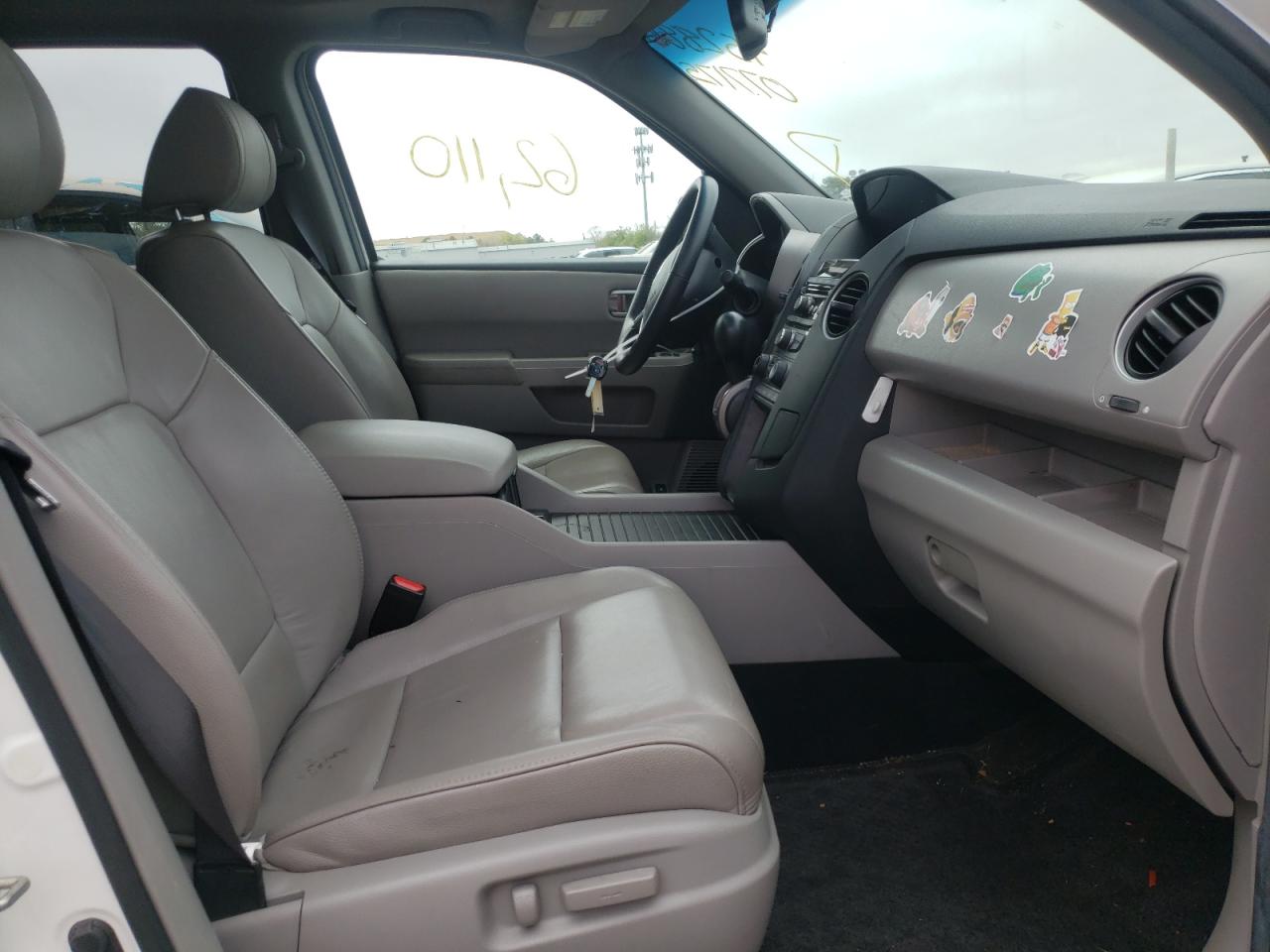 Photo 5 from auction – 2012 HONDA PILOT EXL with VIN 5FNYF4H52CB077175